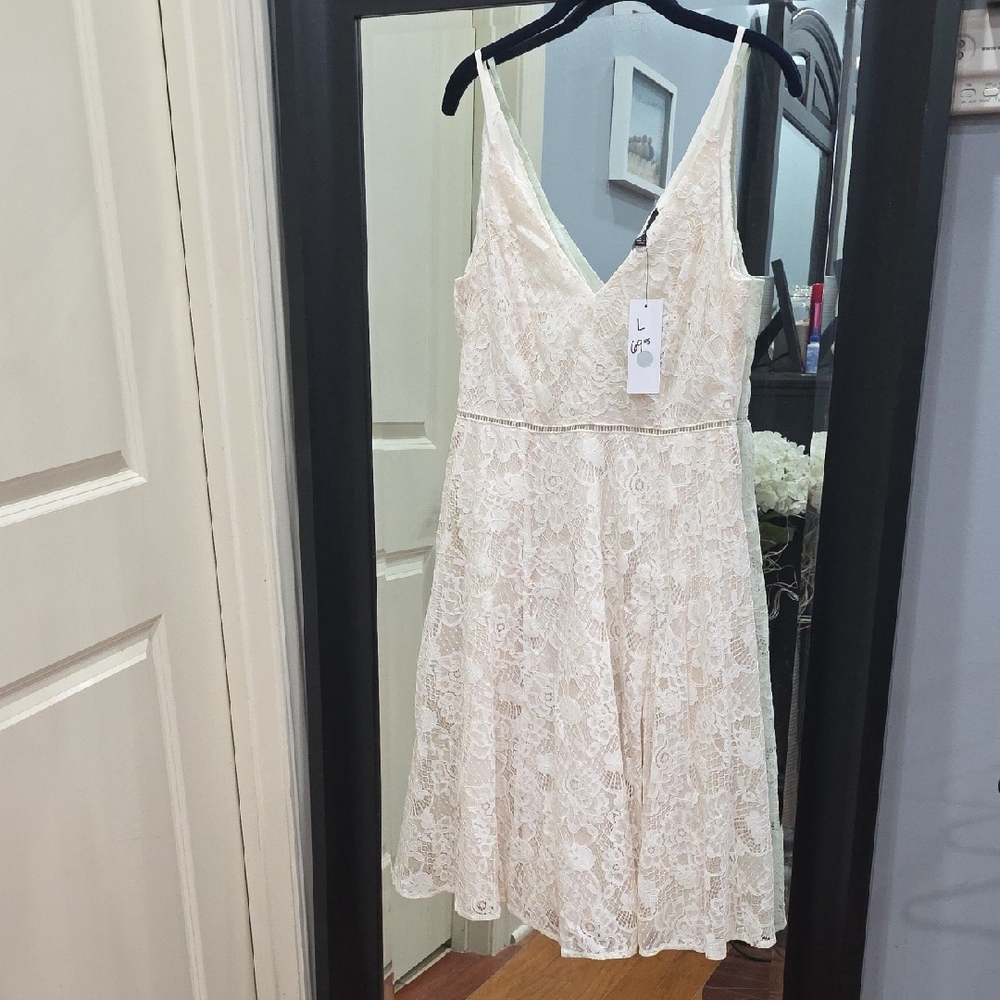 Lace Dress in Ivory